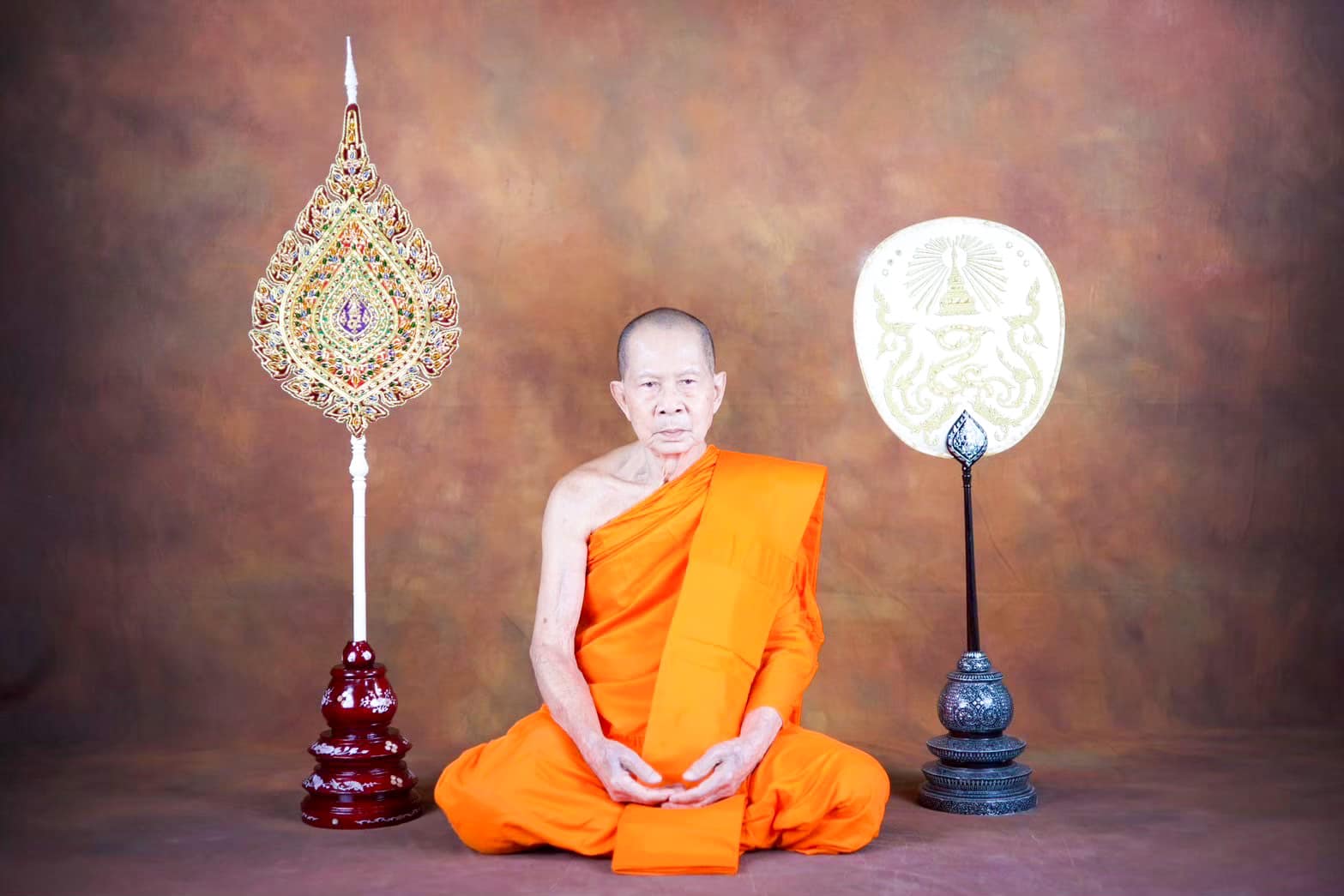 พระเทพวชิรมงคล 